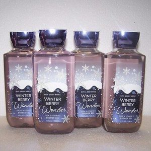 Bath & Body Works Winter Berry Wonder Shea & Vitamin E Shower Gel 4 Pack